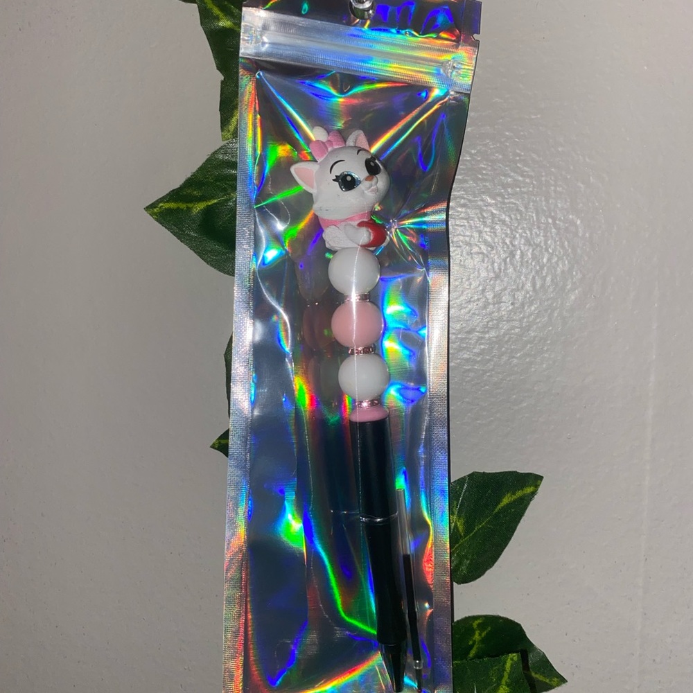 Cat Doorable pen